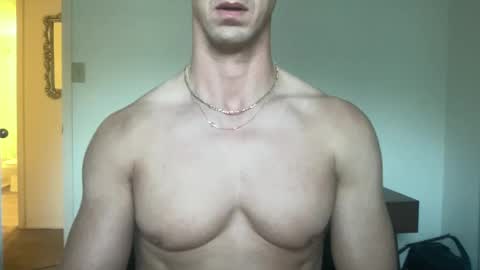 Snapshot of runfasterxo chatting on 11-18-25, 02:43 runfasterxo online show from 11-18-25, 02:43