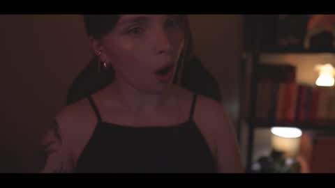 Elena online show from 10-10-25, 10:20