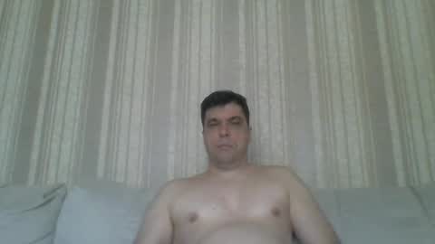 rusqadisx online show from 02-19-25, 06:44