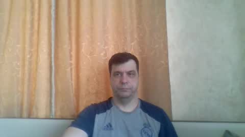 rusqadisx online show from 02-24-25, 06:16