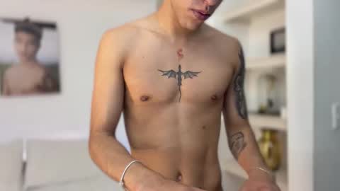  R U S S E L L  online show from 11-26-25, 11:50