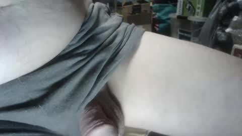 Russtenail21 online show from 12-17-25, 01:44