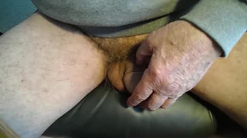 Snapshot of rustic69 chatting on 02-06-26, 08:45 rustic69 online show from 02-06-26, 08:45