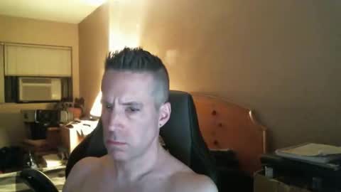 rustic_cuse_777 online show from 11-05-25, 05:07