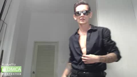 Snapshot of rustynf1tz chatting on 09-15-25, 01:00 MillionDollarGuy online show from 09-15-25, 01:00