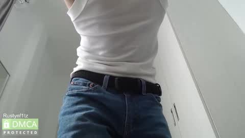 Snapshot of rustynf1tz chatting on 09-17-25, 04:36 MillionDollarGuy online show from 09-17-25, 04:36