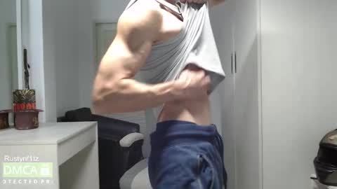 Snapshot of rustynf1tz chatting on 10-08-25, 07:17 MillionDollarGuy online show from 10-08-25, 07:17