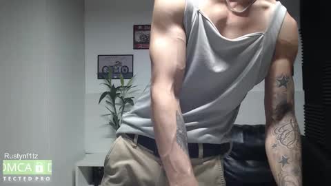 Snapshot of rustynf1tz chatting on 11-14-25, 05:33 MillionDollarGuy online show from 11-14-25, 05:33