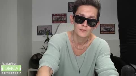 Snapshot of rustynf1tz chatting on 11-29-25, 05:54 MillionDollarGuy online show from 11-29-25, 05:54