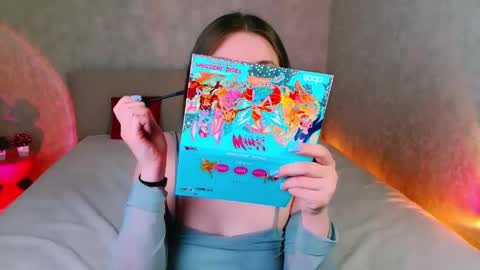 Snapshot of ruta_ chatting on 05-25-26, 10:32 RutaYoung online show from 05-25-26, 10:32