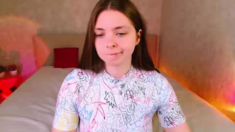 Snapshot of ruta_ chatting on 05-26-26, 11:17 RutaYoung online show from 05-26-26, 11:17