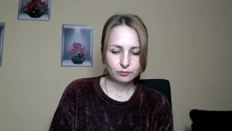 Snapshot of ruthpark chatting on 04-26-26, 07:55 Ruth online show from 04-26-26, 07:55