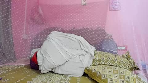 rwb17 online show from 02-10-25, 05:30