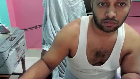 rwb17 online show from 10-26-25, 02:17