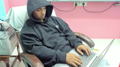 rwb17 online show from 11-13-25, 04:06