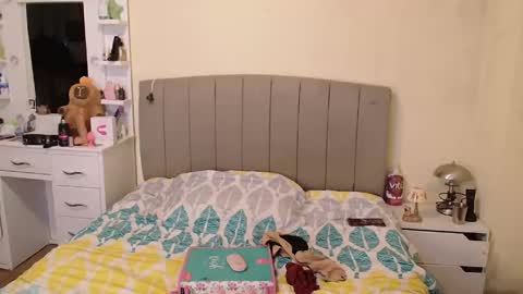 Randelicius online show from 12-23-25, 05:05