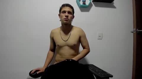 Snapshot of ryan15_ chatting on 03-11-26, 11:33 Ryan 15 online show from 03-11-26, 11:33