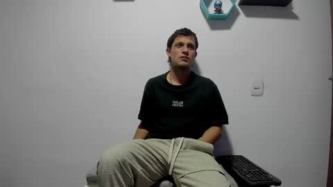 Snapshot of ryan15_ chatting on 03-13-26, 01:23 Ryan 15 online show from 03-13-26, 01:23