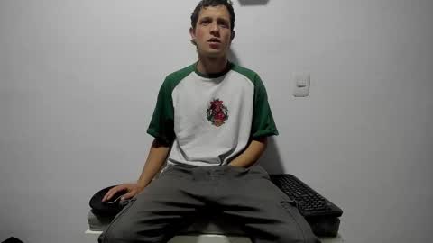 Snapshot of ryan15_ chatting on 03-20-26, 10:31 Ryan 15 online show from 03-20-26, 10:31