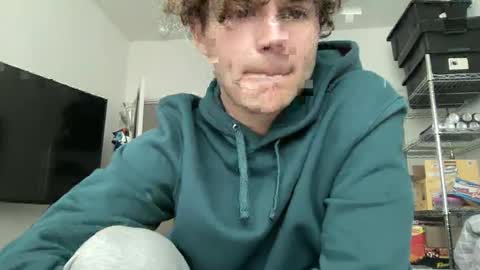 Snapshot of ryan287747 chatting on 01-22-25, 10:05 ryan online show from 01-22-25, 10:05