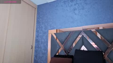 Snapshot of ryan_evanns chatting on 10-09-25, 10:57 R Y A N online show from 10-09-25, 10:57