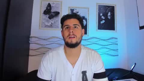 Snapshot of ryan_evannss_ chatting on 06-20-26, 12:08 Ryan Evannss online show from 06-20-26, 12:08