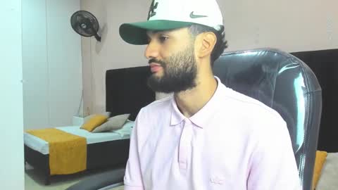 Snapshot of ryan_jackson_ chatting on 11-12-25, 06:03 ryan_jackson_ online show from 11-12-25, 06:03