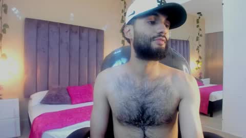 Snapshot of ryan_jackson_ chatting on 11-13-25, 01:32 ryan_jackson_ online show from 11-13-25, 01:32