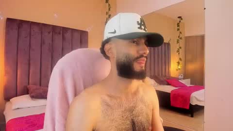 Snapshot of ryan_jackson_ chatting on 11-19-25, 08:14 ryan_jackson_ online show from 11-19-25, 08:14