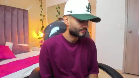 Snapshot of ryan_jackson_ chatting on 11-30-25, 05:22 ryan_jackson_ online show from 11-30-25, 05:22