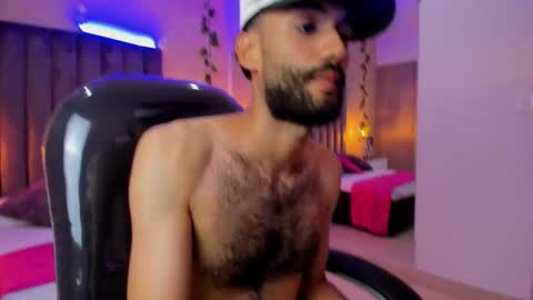 Snapshot of ryan_jackson_ chatting on 12-14-25, 12:49 ryan_jackson_ online show from 12-14-25, 12:49