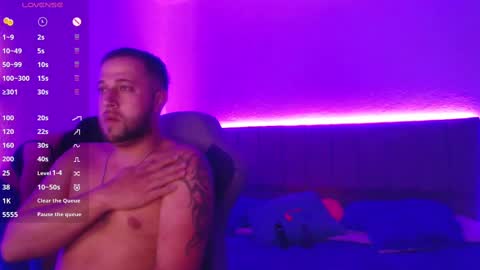 Snapshot of ryanandpamela_ chatting on 02-26-25, 10:04 Ryan And Pamela online show from 02-26-25, 10:04