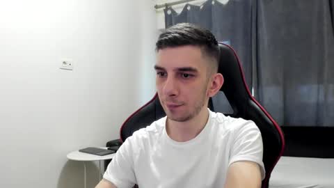 Snapshot of ryandusk chatting on 03-05-25, 02:34 Andrew C. online show from 03-05-25, 02:34