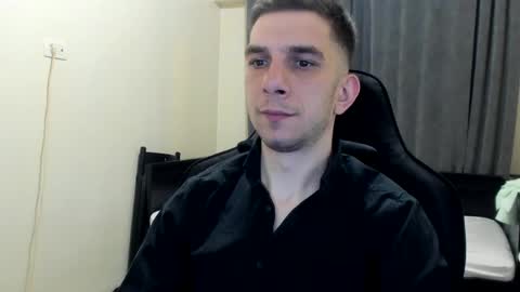 Andrew C. online show from 04-11-26, 08:57