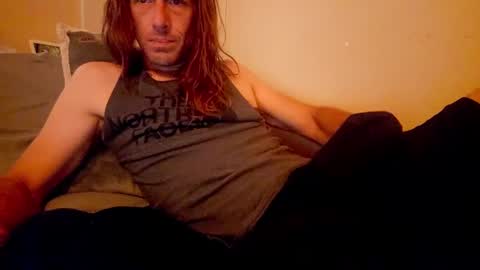 Snapshot of ryanfc85 chatting on 10-05-25, 11:57 RFC666 online show from 10-05-25, 11:57