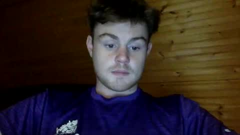 ryanhung_57 online show from 12-18-24, 04:42