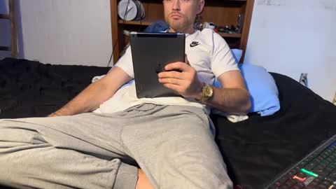 Ryan Jizz online show from 10-11-25, 02:26