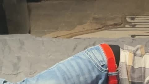 Ryan Jizz online show from 10-26-25, 01:22