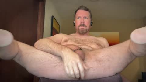 Snapshot of ryanlanders chatting on 04-21-26, 04:56 ryanlanders online show from 04-21-26, 04:56