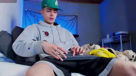 Ryannhill  online show from 01-15-26, 08:30