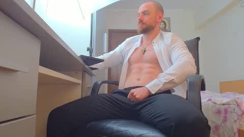 Ryanstone  online show from 04-29-26, 05:55