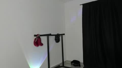 Snapshot of ryanwhite3 chatting on 11-10-25, 10:53 ryanwhite3 online show from 11-10-25, 10:53