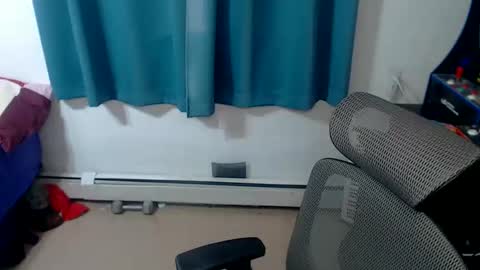 Snapshot of ryff_burnz chatting on 10-29-25, 06:42 Ryff Burnz online show from 10-29-25, 06:42