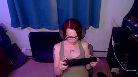 Snapshot of ryff_burnz chatting on 11-18-25, 02:06 Ryff Burnz online show from 11-18-25, 02:06