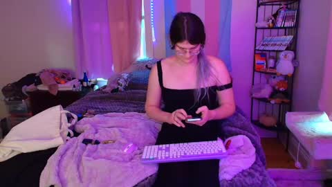 Ryn Michele online show from 05-12-26, 11:57