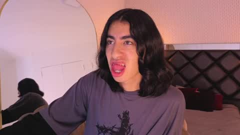 Snapshot of ryo_fem chatting on 04-03-26, 03:59 Ryo online show from 04-03-26, 03:59