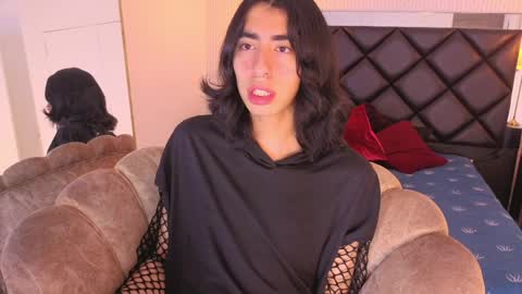 Snapshot of ryo_fem chatting on 04-08-26, 04:23 Ryo online show from 04-08-26, 04:23