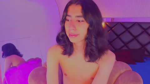Snapshot of ryo_fem chatting on 06-25-26, 04:23 Ryo online show from 06-25-26, 04:23