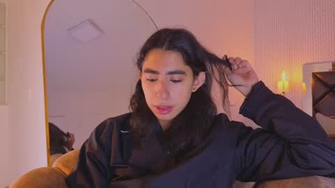 Snapshot of ryo_fem chatting on 07-19-26, 04:05 Ryo online show from 07-19-26, 04:05