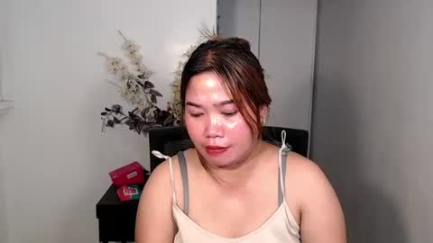 Snapshot of rys_goddess chatting on 07-12-26, 06:04 rys_goddess online show from 07-12-26, 06:04